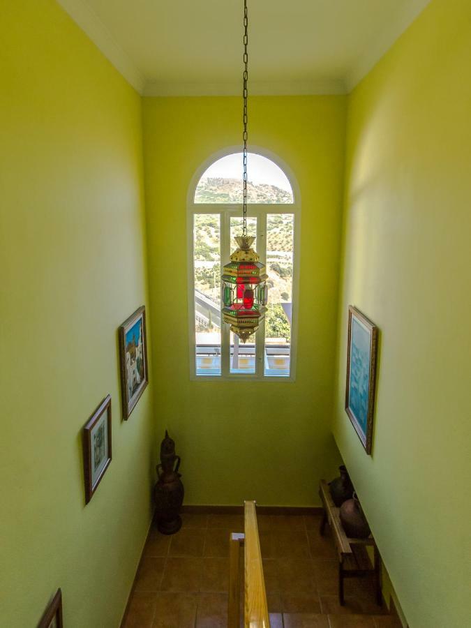 Alojamiento Colina Del Sol Bed & Breakfast